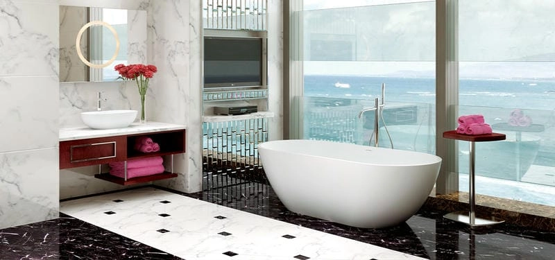 Bồn tắm nằm phổ biến phù hợp nhiều gia đình