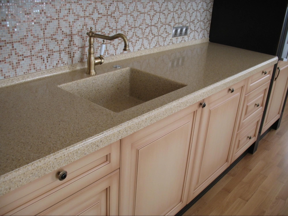 Mẫu đá bàn bếp màu xám ghi phong cách tối giản