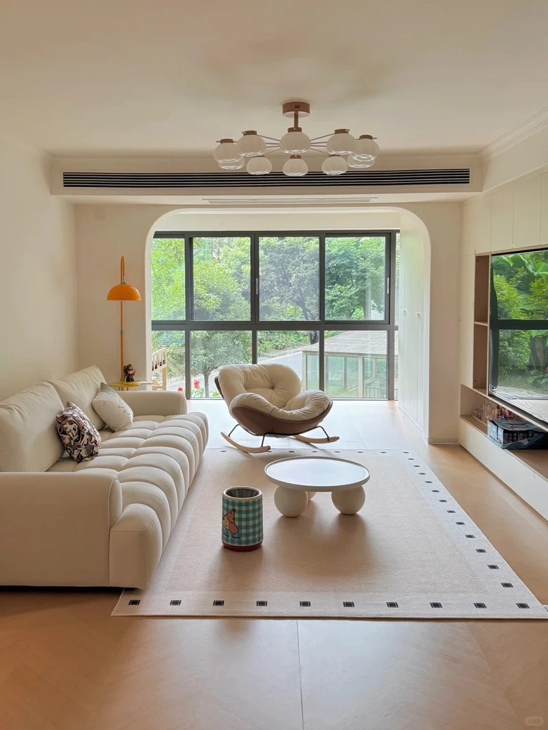 Thiết kế thông minh cho decor phòng khách nhà ống