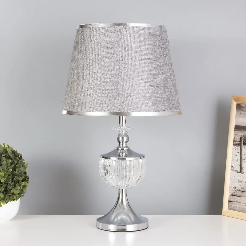 Tạo điểm nhấn với ảnh đèn bàn không gian sống đẹp