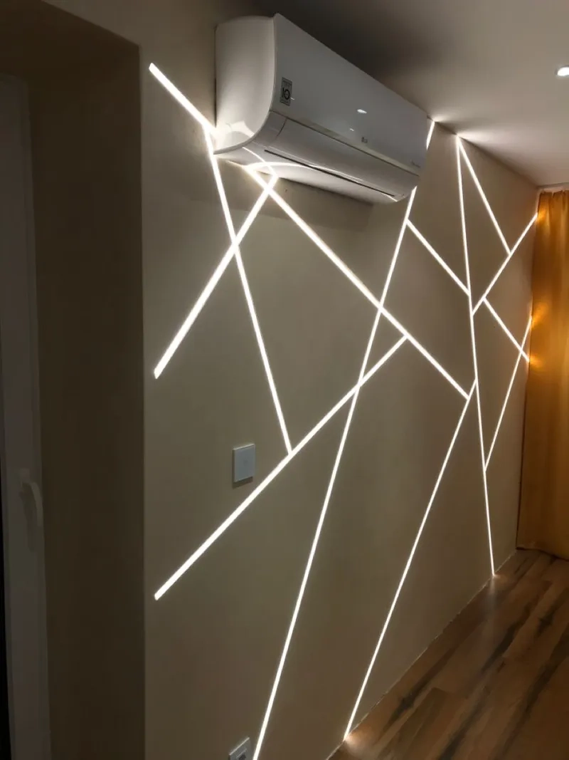 Ảnh đèn led dây phong cách tối giản cho không gian gọn gàng