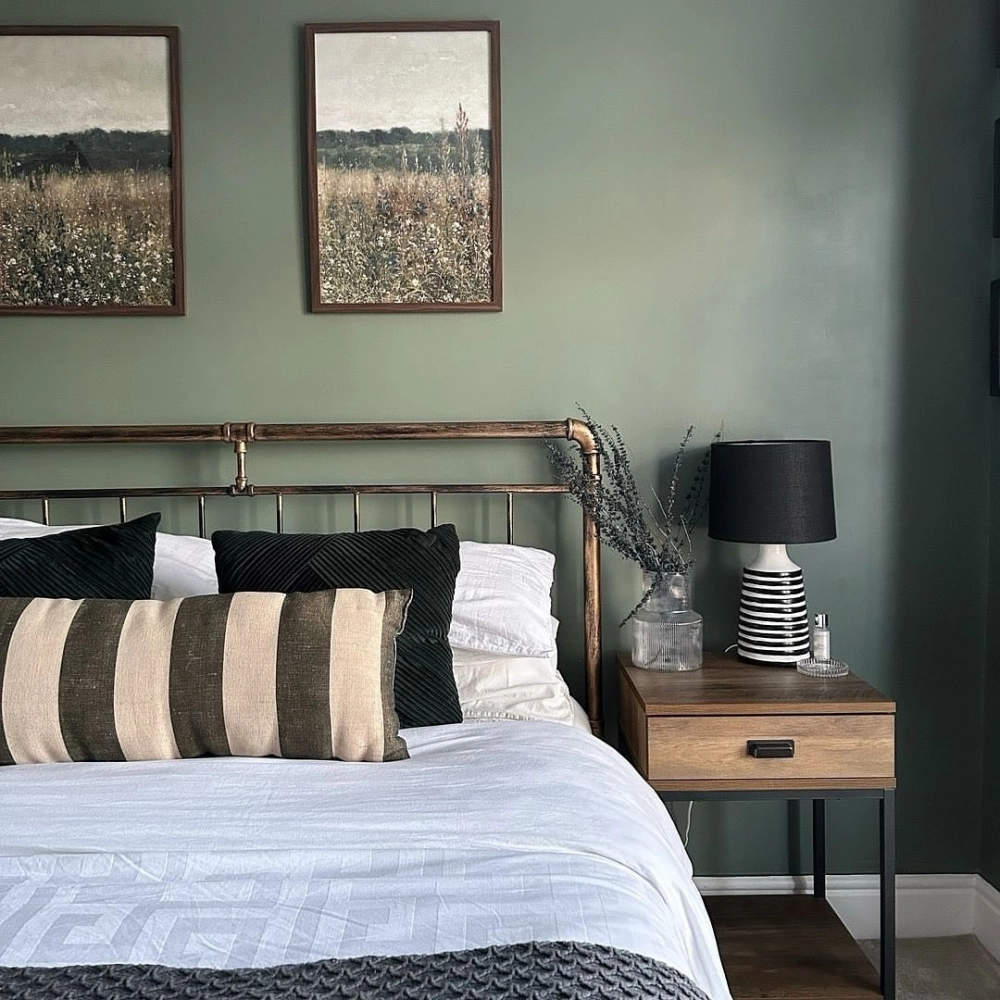 Đèn ngủ gốm sứ bát tràng hoa văn tinh xảo