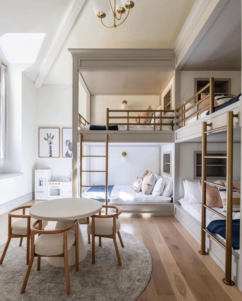 Mẫu giường tầng sắt giá rẻ thiết kế đơn giản