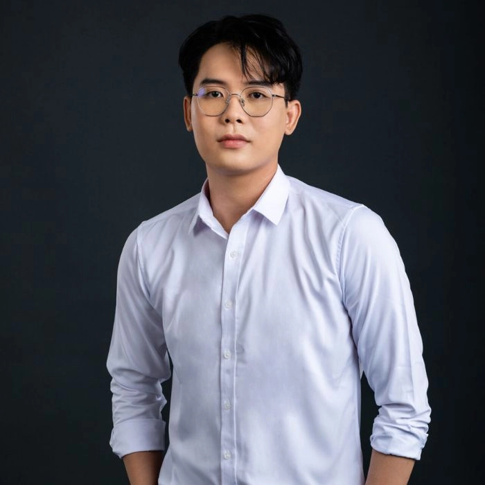 Chân dung tác giả Ngô Văn Hải