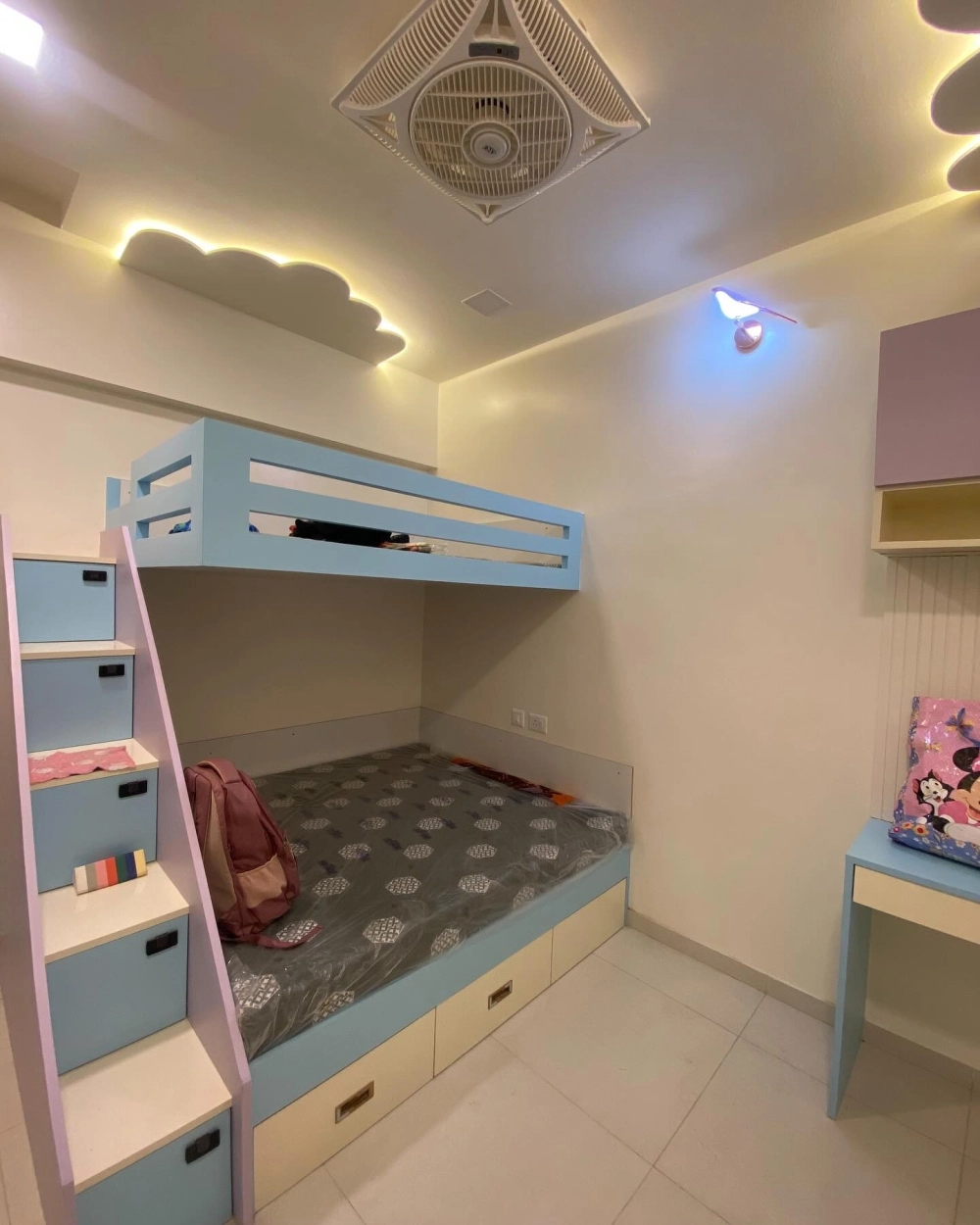 Lựa chọn rèm cửa phòng ngủ bé trai cản nắng hiệu quả