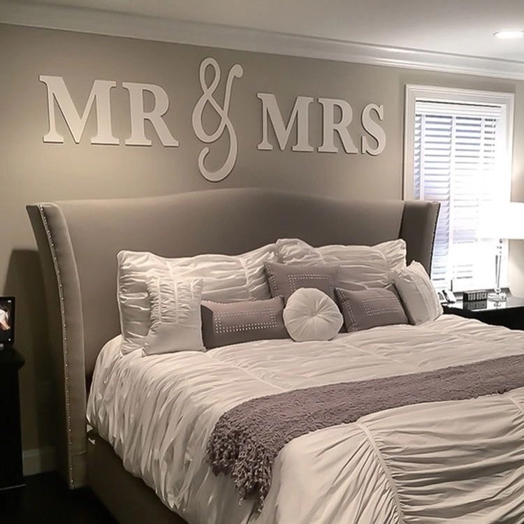 Bộ chăn ga gối đệm cưới màu đỏ may mắn cho đêm tân hôn