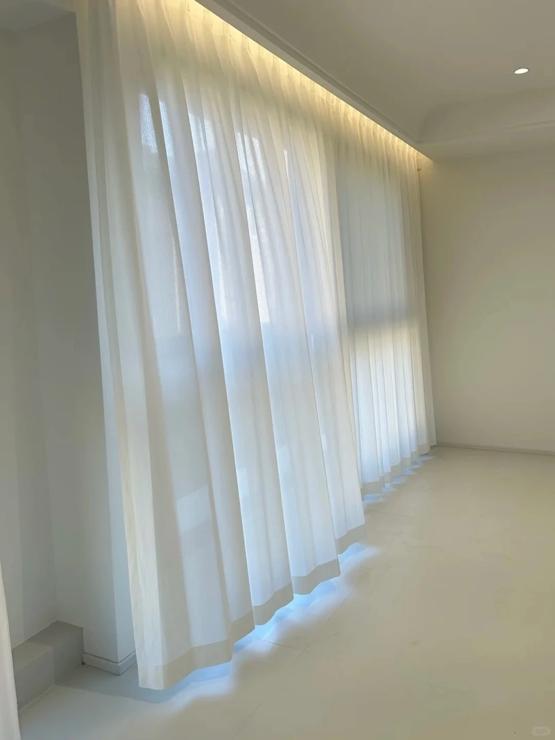 Đẳng cấp vượt trội nhờ rèm cửa phòng khách cao cấp