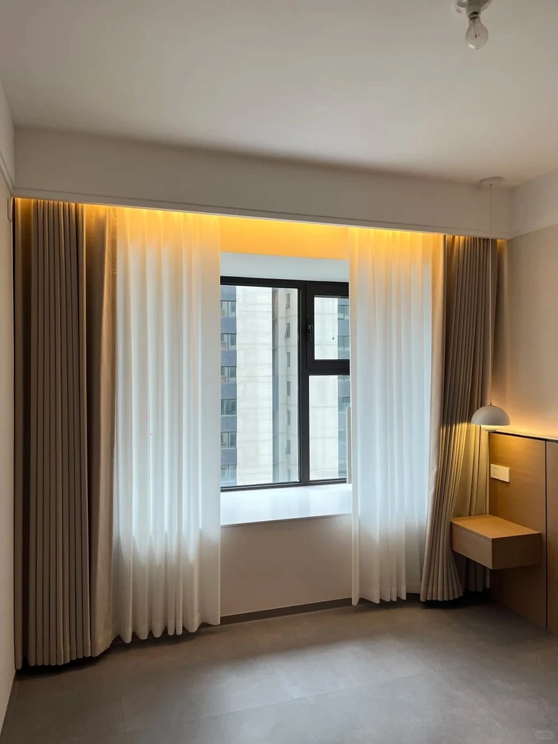Hiện đại và thanh lịch với rèm cửa phòng khách tối giản