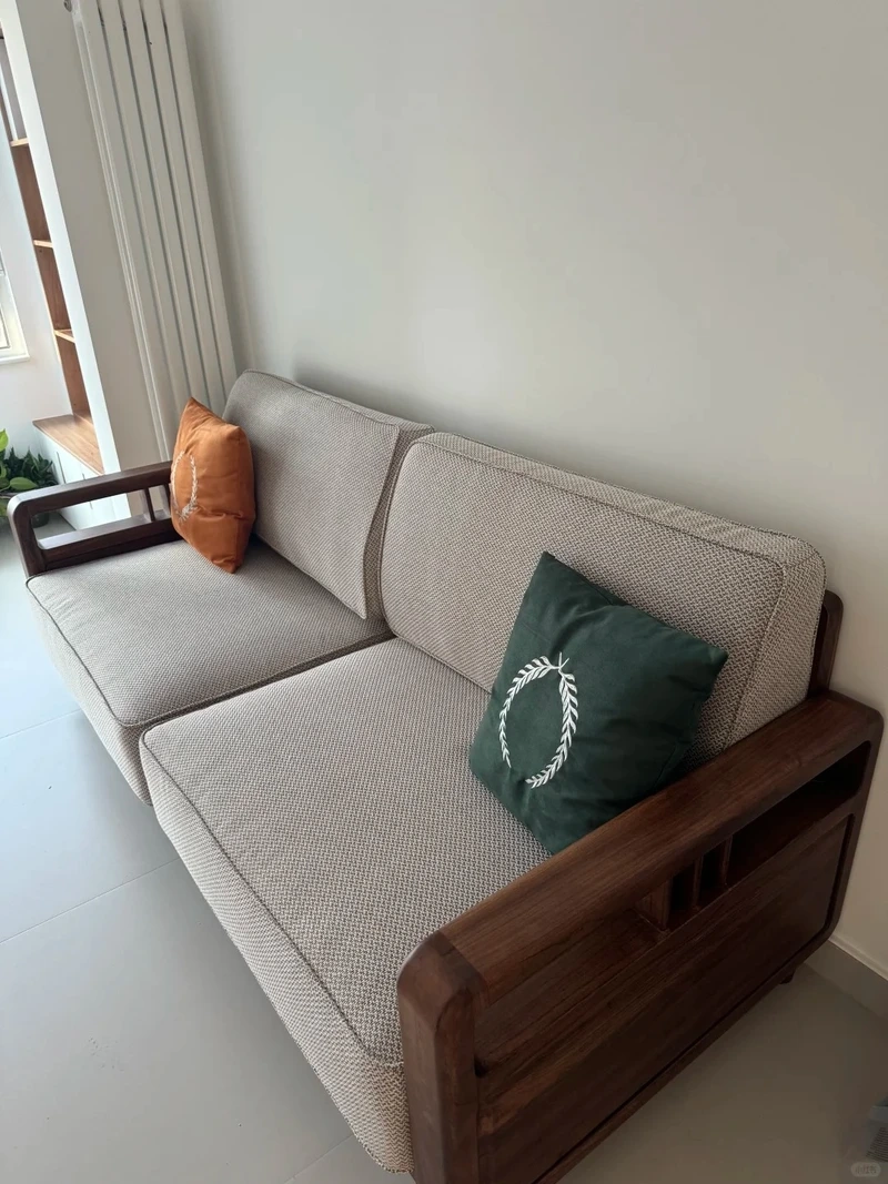 Ấm cúng và quý phái cùng sofa gỗ gõ đỏ