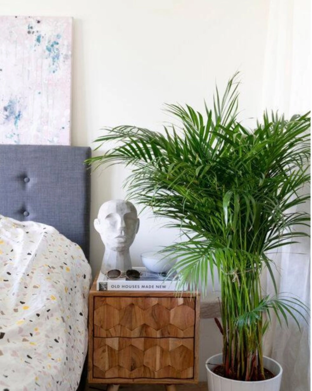 Kinh nghiệm mua tab đầu giường ở shopee uy tín