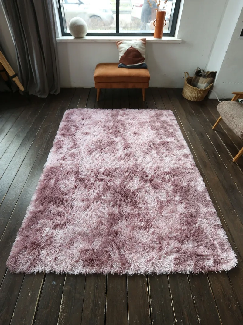 Chọn ảnh thảm lông tối giản cho phòng khách thanh lịch