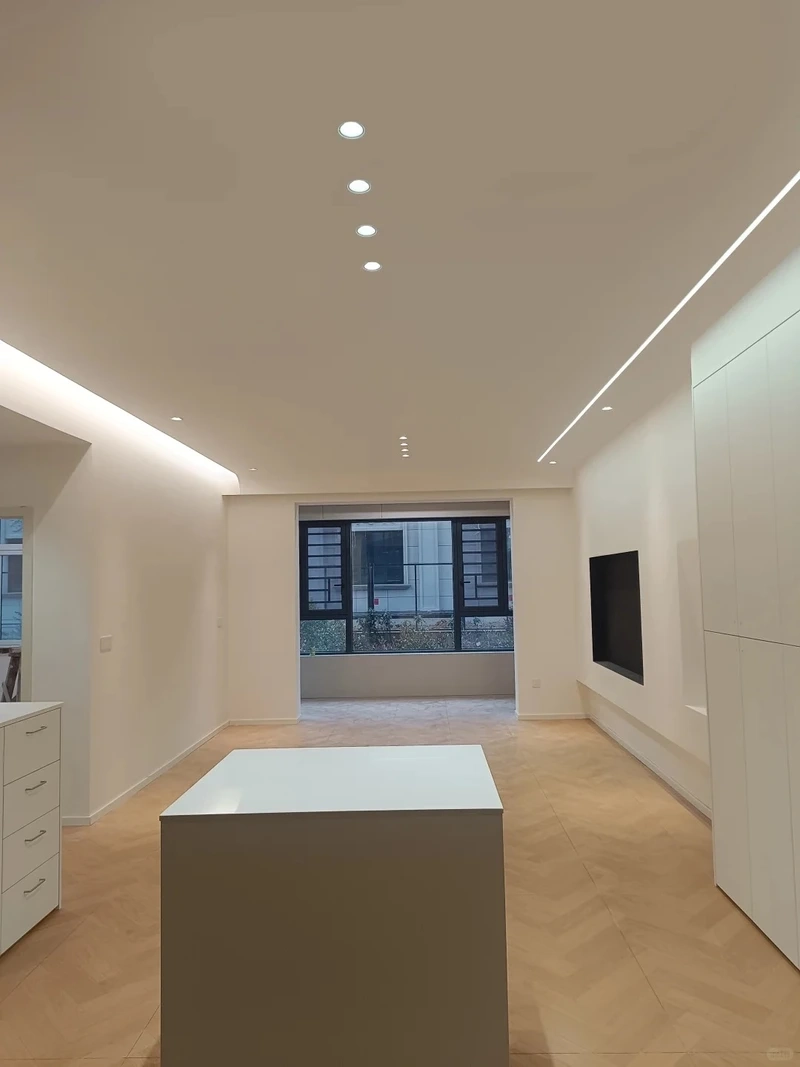 Thiết kế thông minh nhờ trần thạch cao phòng khách nhà phố