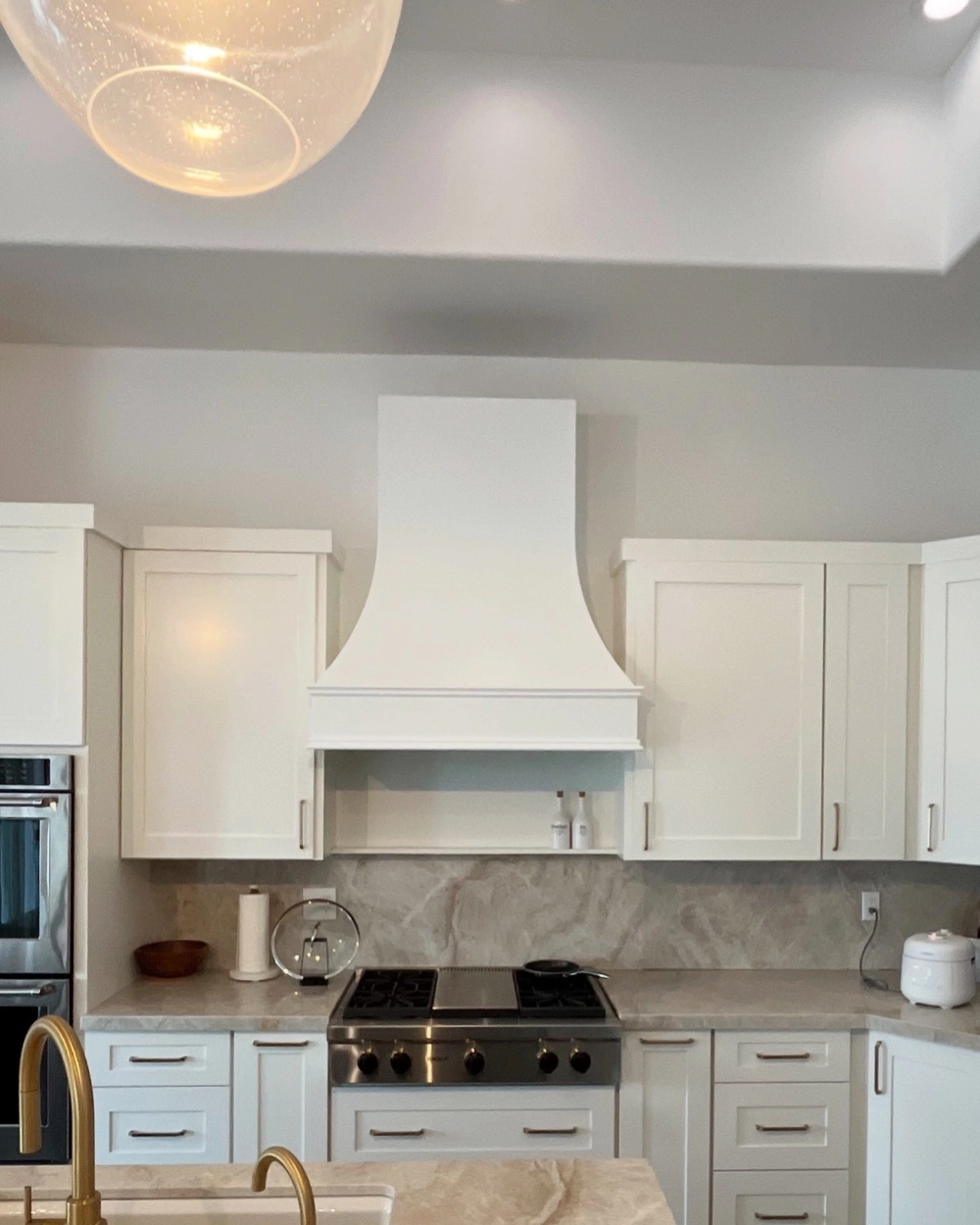 Lựa chọn các mẫu tủ bếp đẹp giá rẻ cho gia đình trẻ