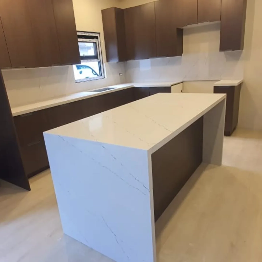 Tận dụng không gian với tủ bếp đẹp dưới gầm cầu thang