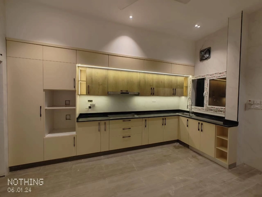 Tủ bếp gỗ công nghiệp cao cấp phong cách tối giản