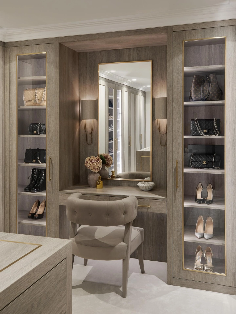 Tủ quần áo phòng ngủ nhỏ kết hợp giường tầng