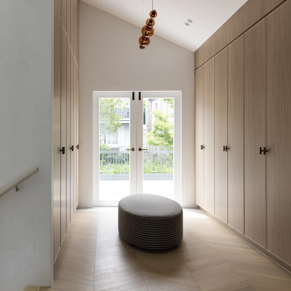 Tủ âm tường cửa trượt phong cách nhật bản