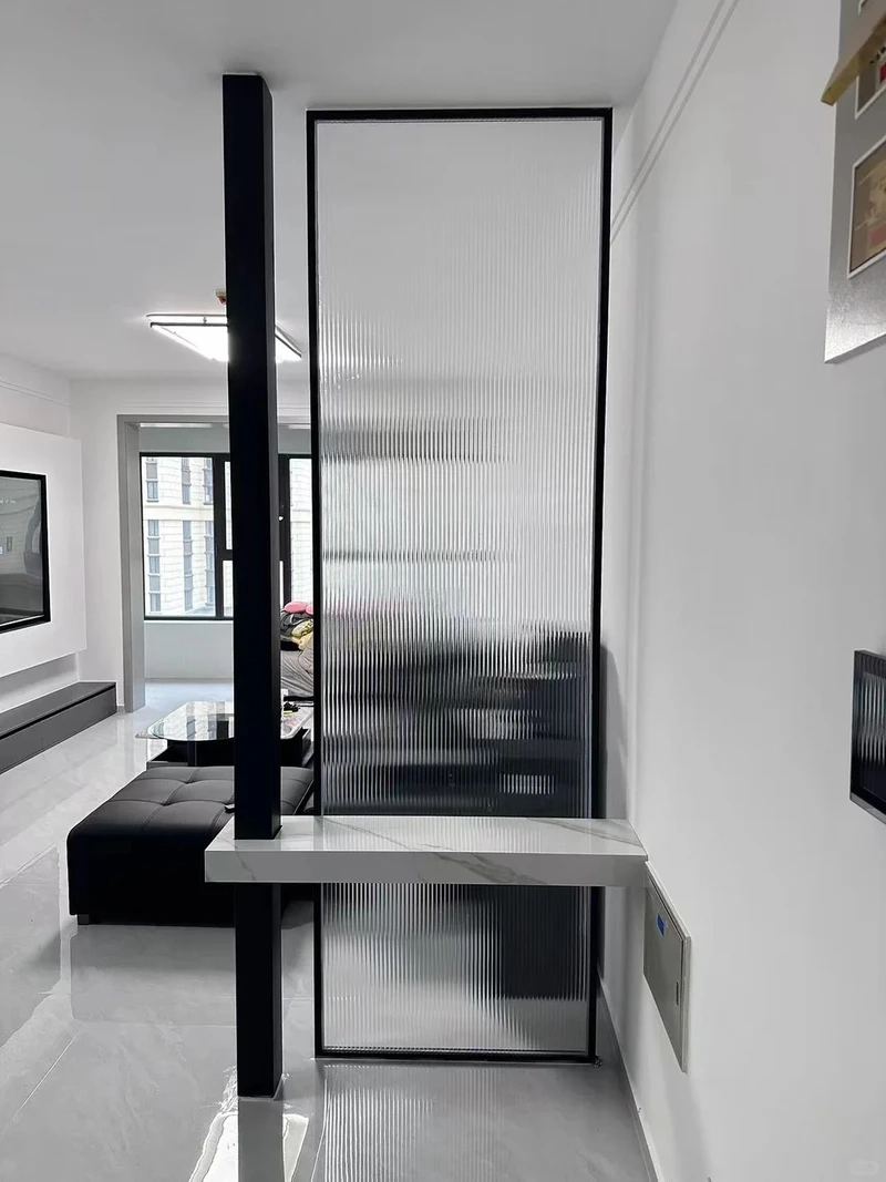 Tinh tế và hiện đại nhờ vách ngăn phòng khách cnc