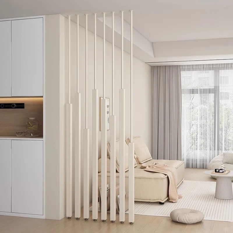 Bố trí thông minh nhờ vách ngăn phòng khách liền bếp