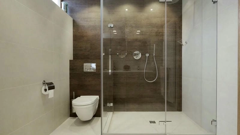 Vách tắm kính bán chạy nhờ thiết kế tiện dụng