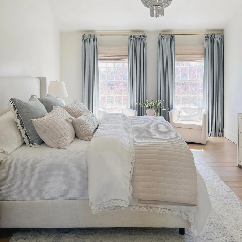 Thiết kế rèm vải 2 lớp cho chung cư diện tích lớn có ban công